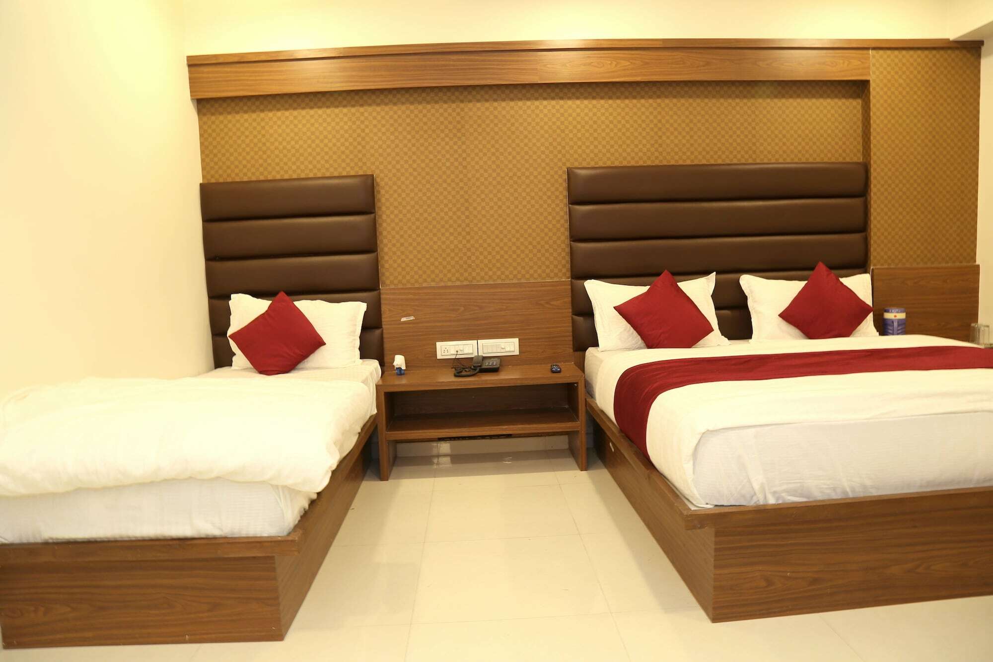 Hotel Royal King By Sky Stays Ahmedabad Exterior foto